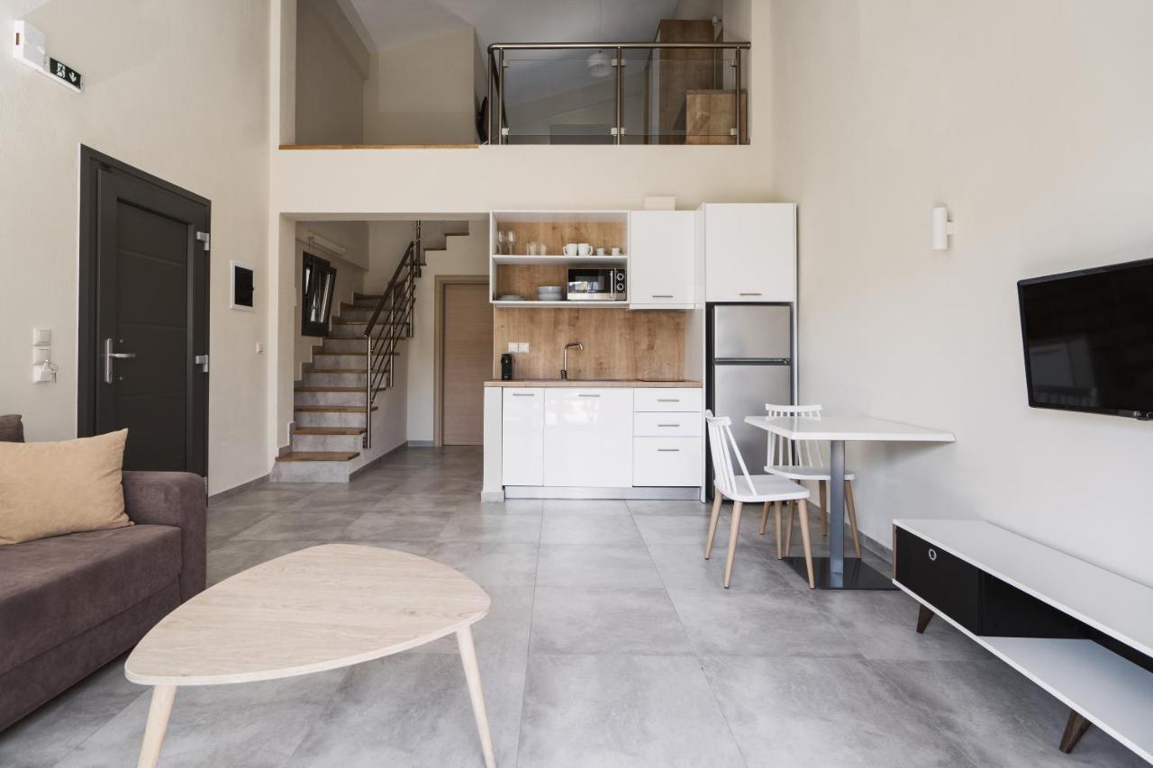 Apartment Octo Complex Nea Iraklitsa