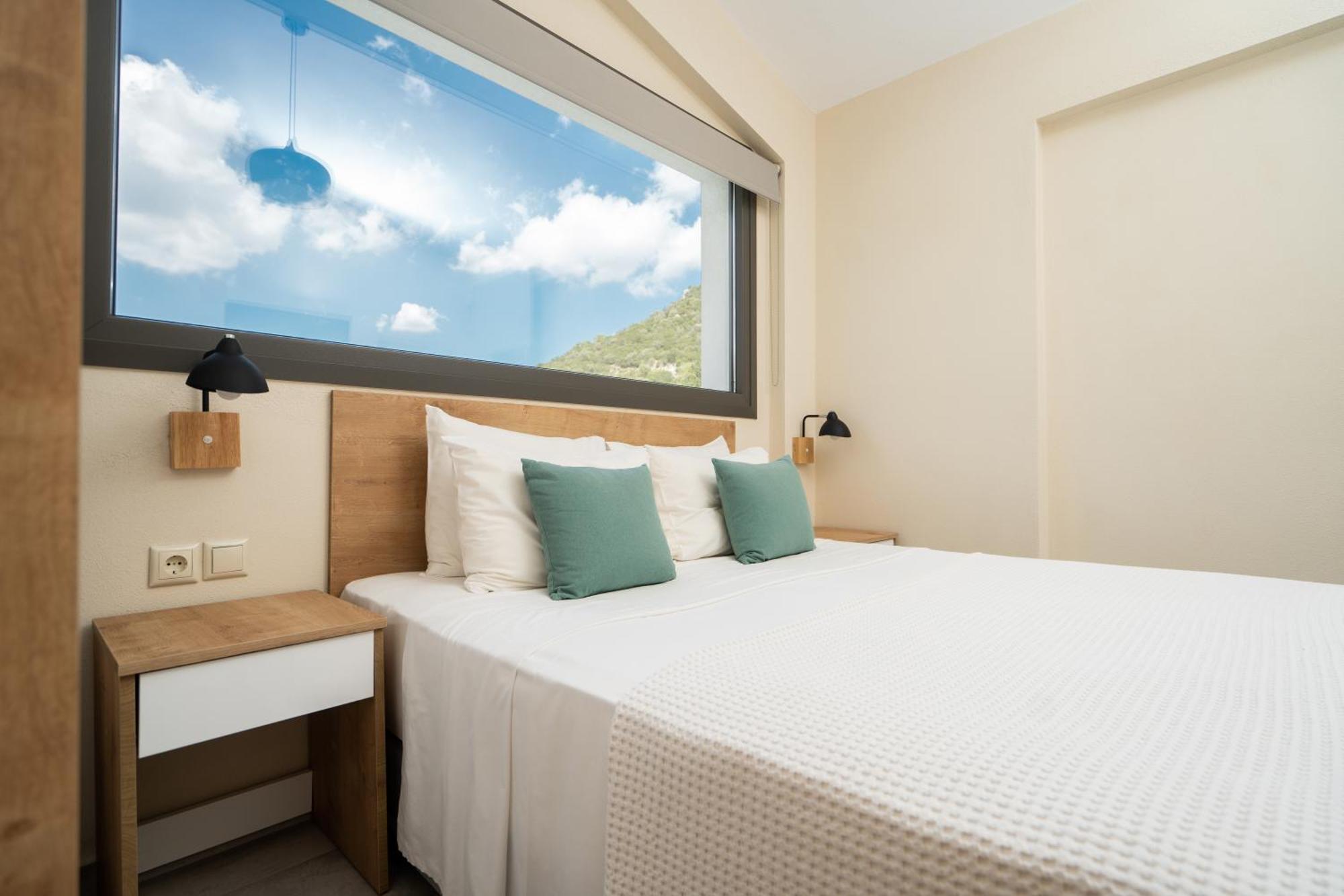 Apartment Octo Complex Nea Iraklitsa
